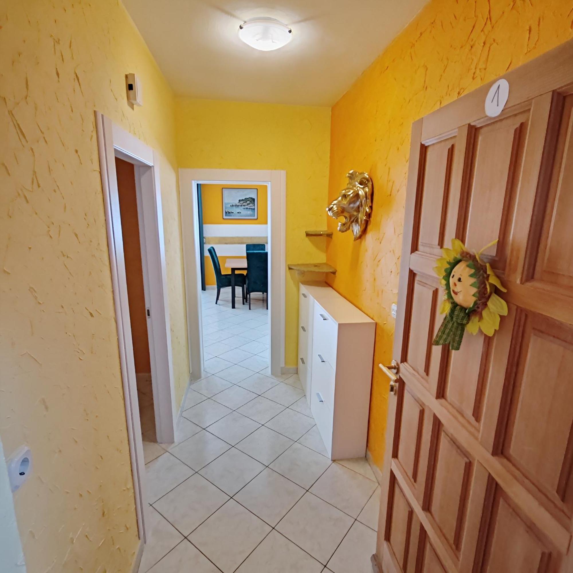 Pia Apartment Dugi Rat Exterior photo